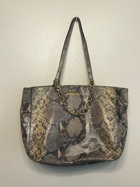 Michael Kors Snake-Print Tote in Metallic Gray and Beige Gold Tone‎ Details